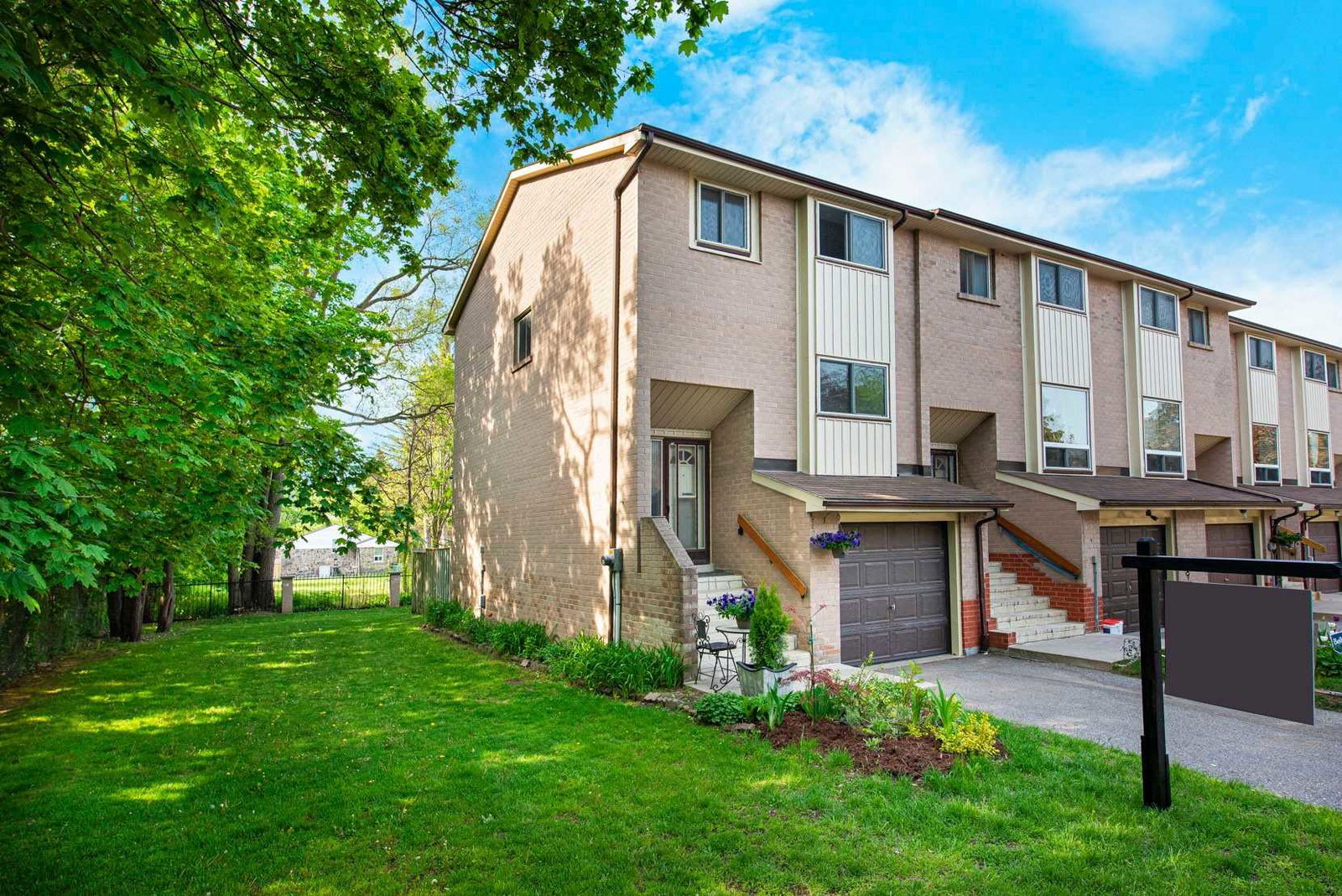 West Hill Heights Townhomes condo