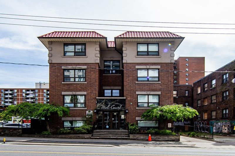 391 Sherbourne Street exterior