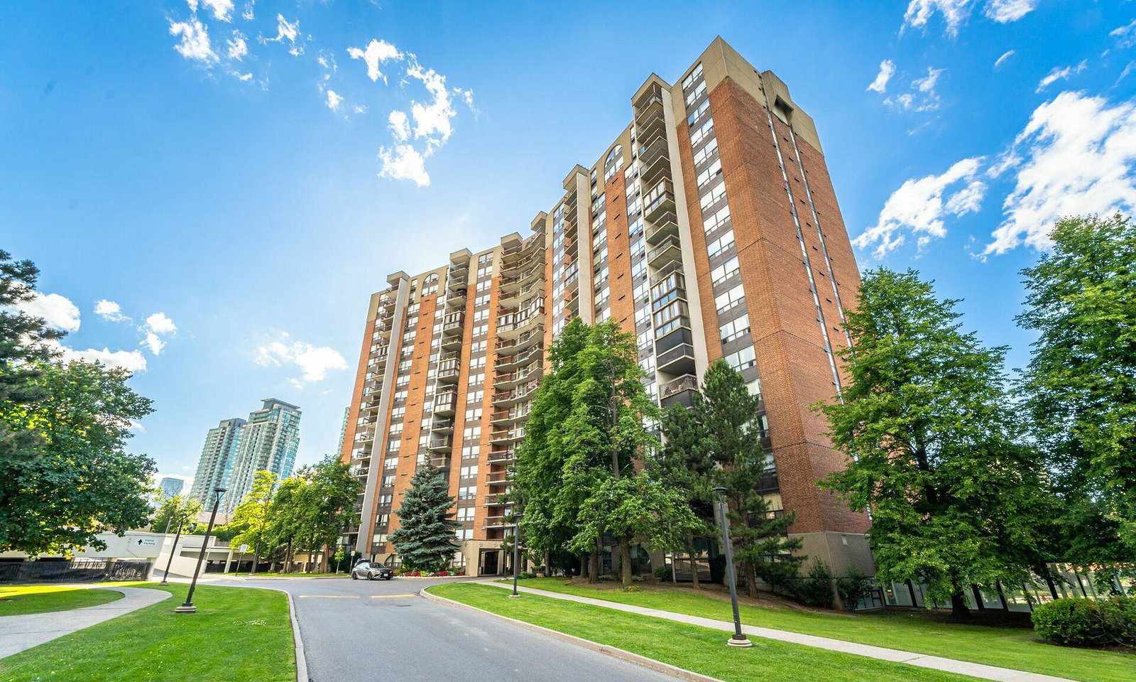50 Mississauga Valley Condos condo