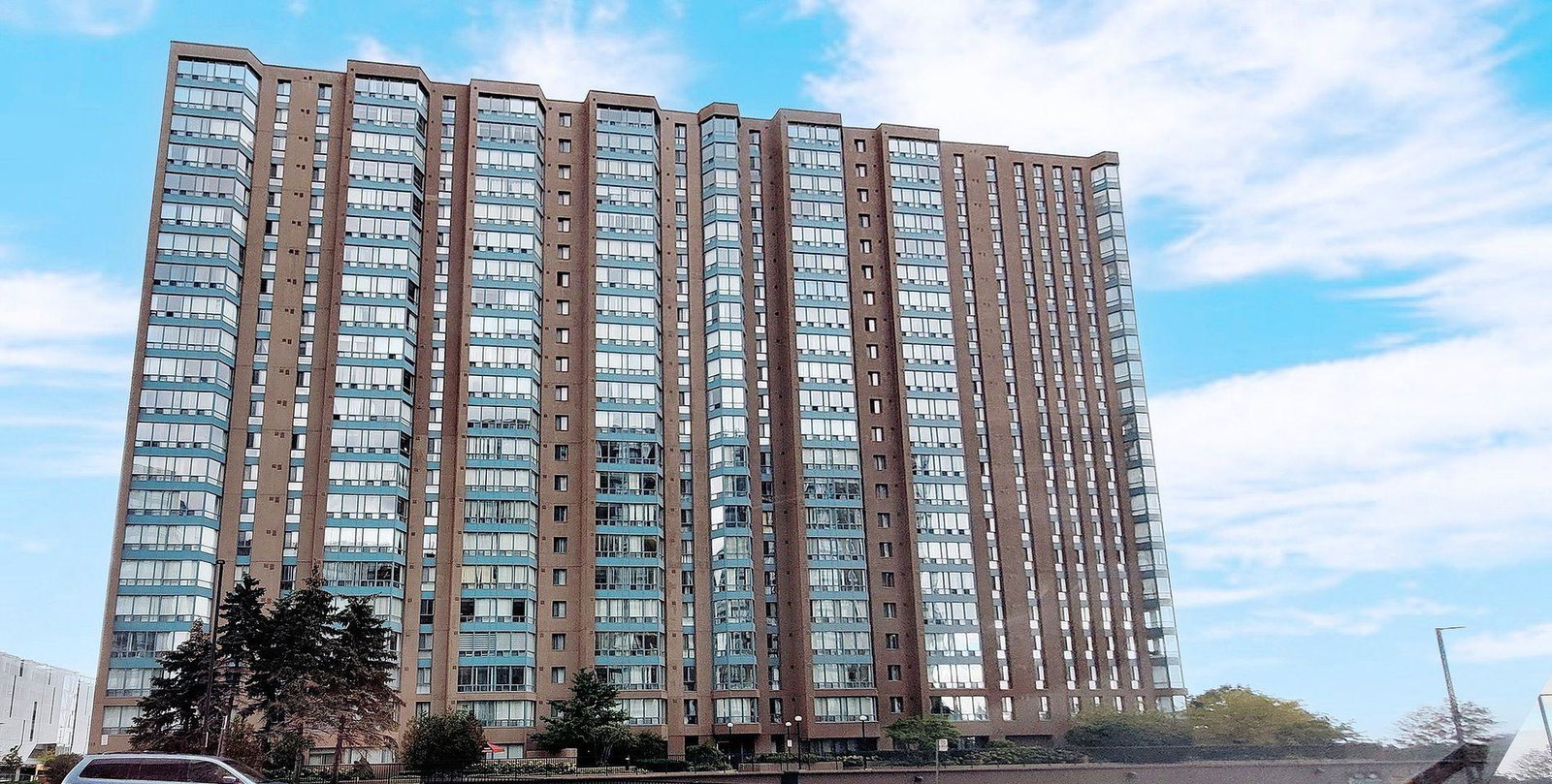 The Carlyle II Condos condo
