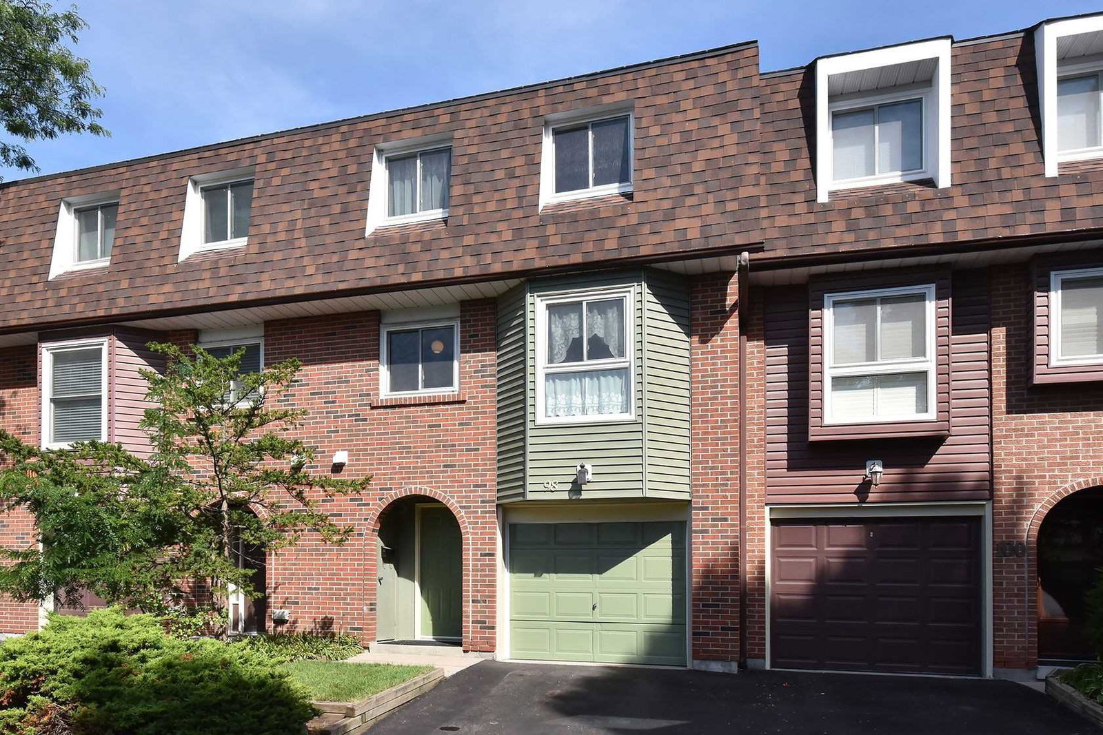 4662 Kingston Road Townhomes condo