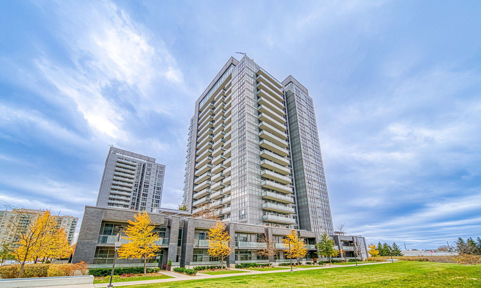 SkyCity Condos condo