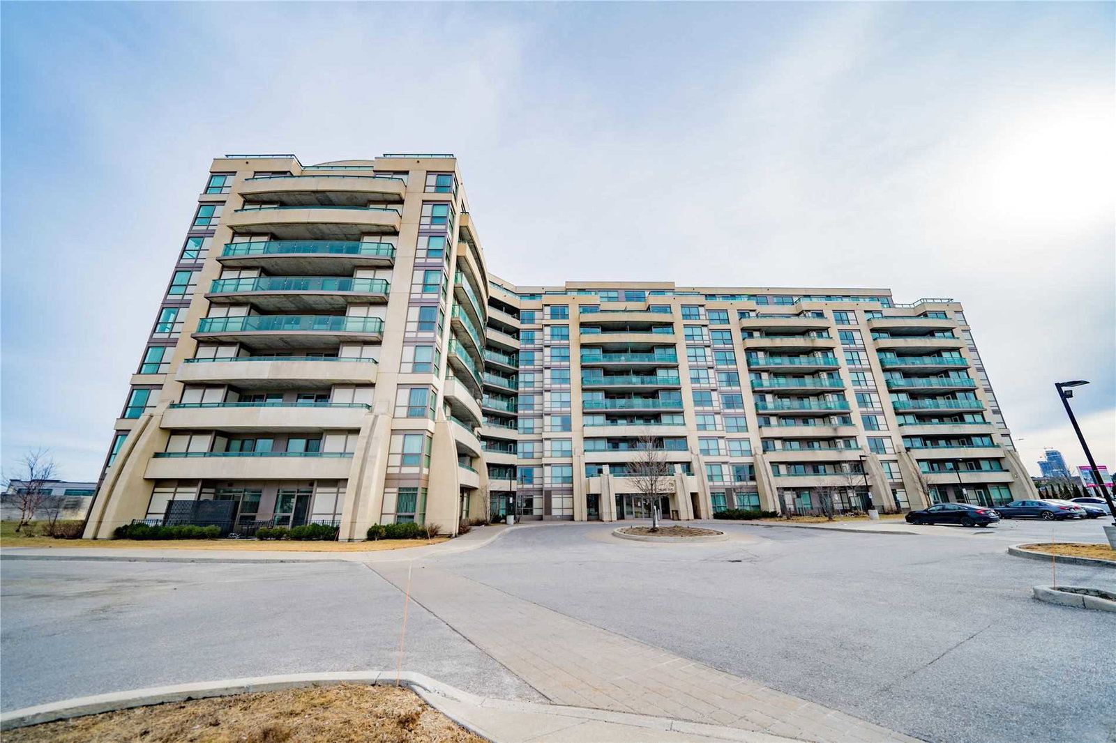 Four Seasons Garden Condos exterior