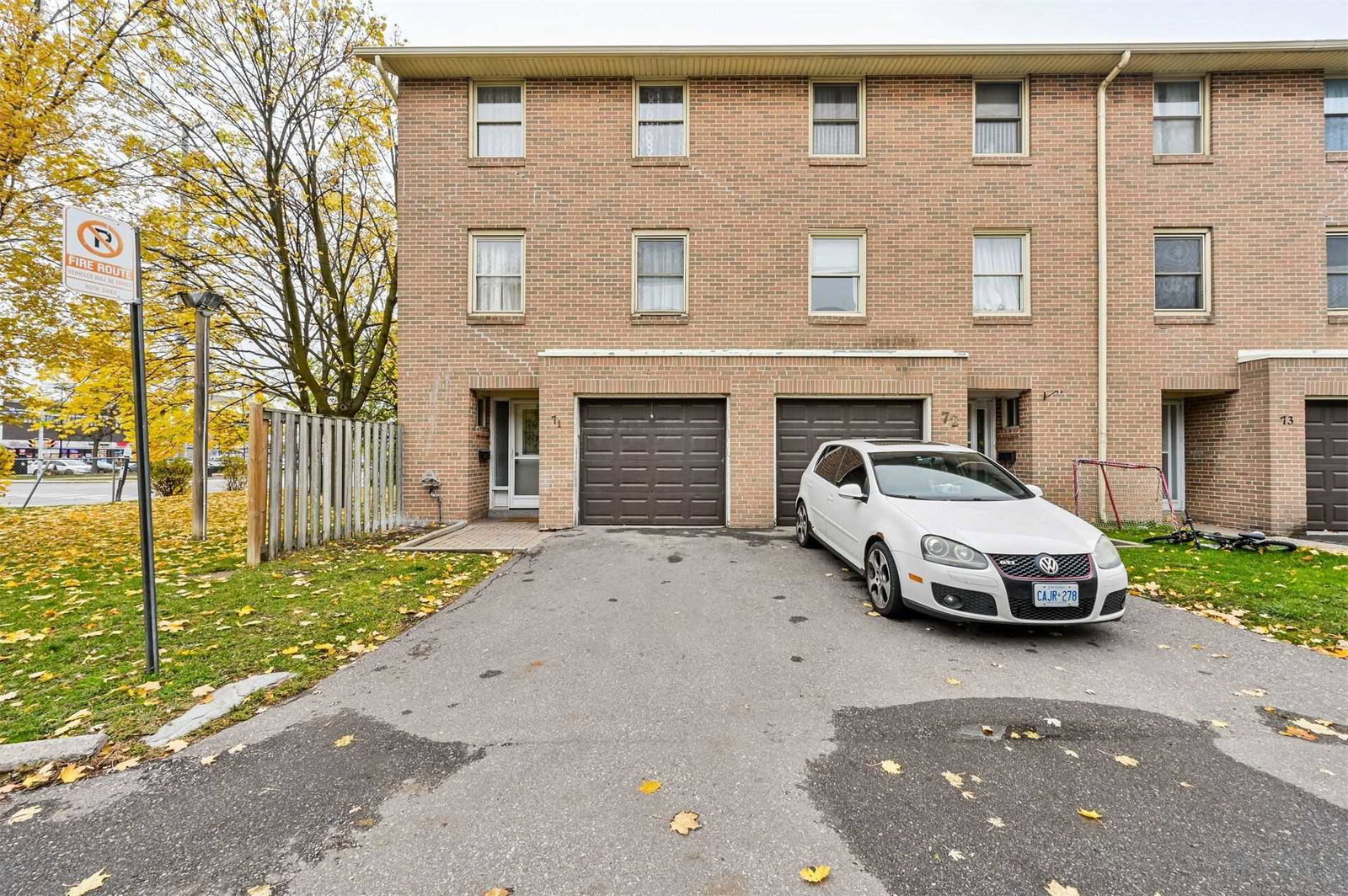 7255 Dooley Townhomes condo