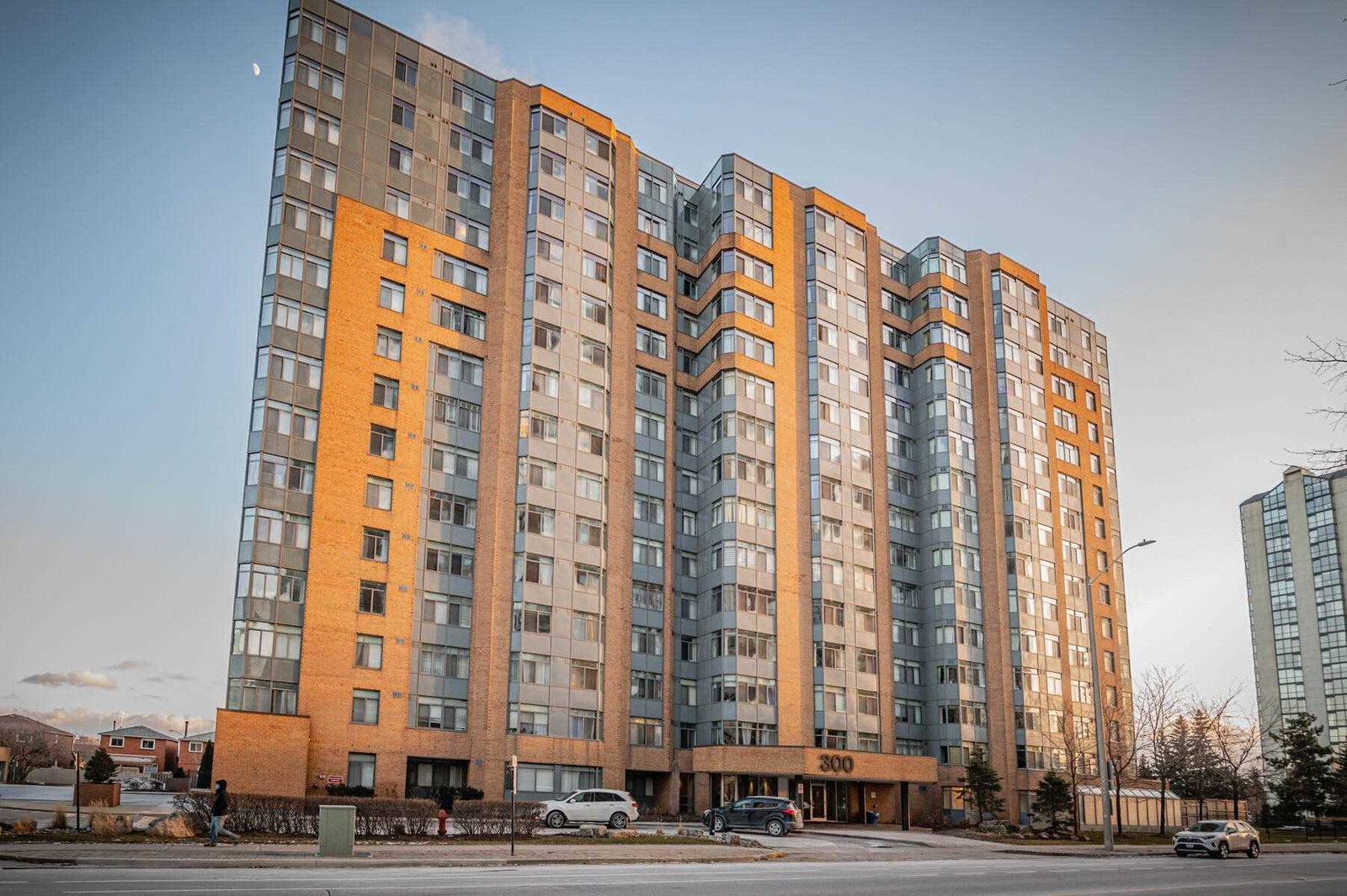 Club One Condos exterior