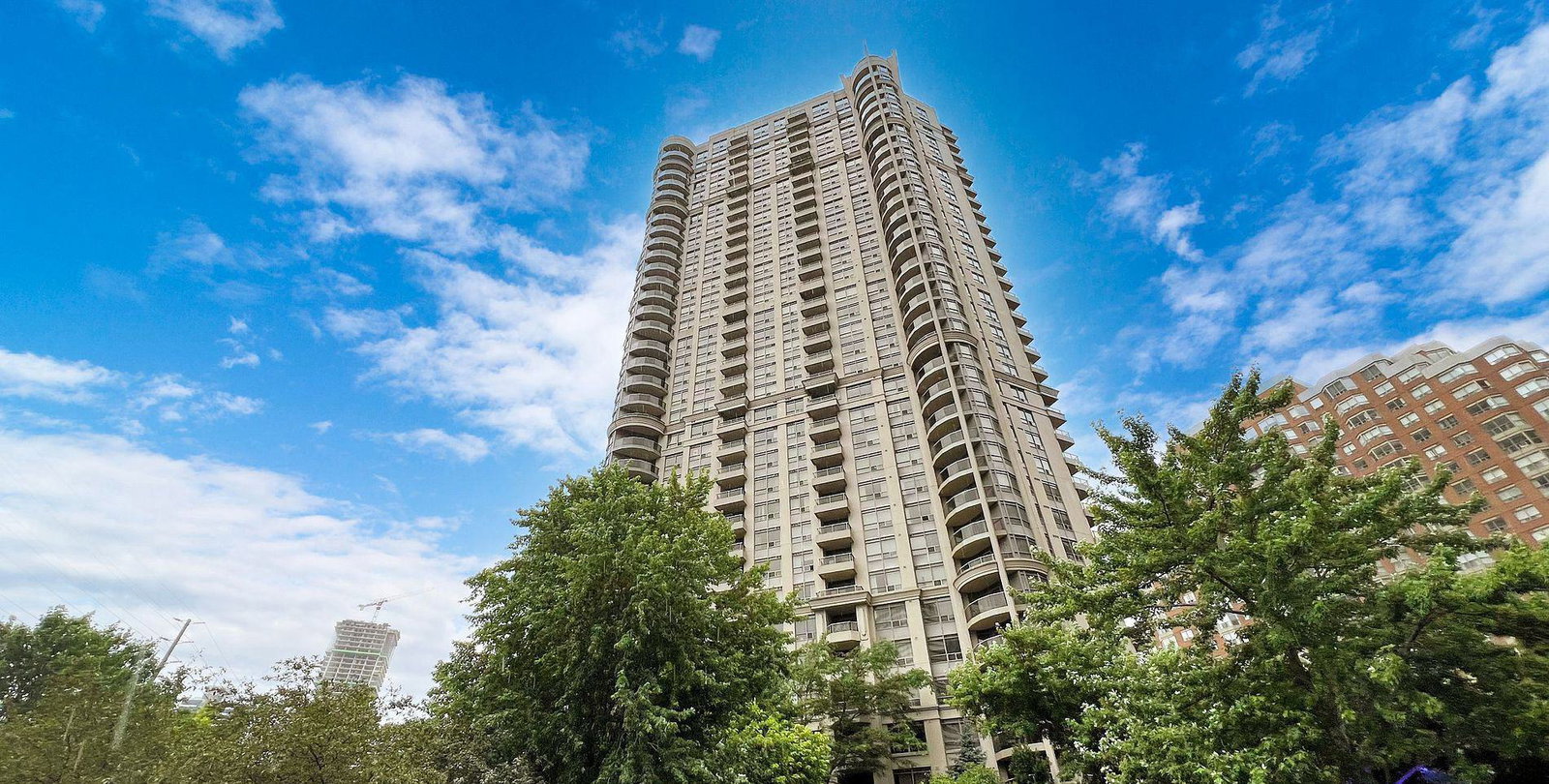 Grand Ovation Condos condo