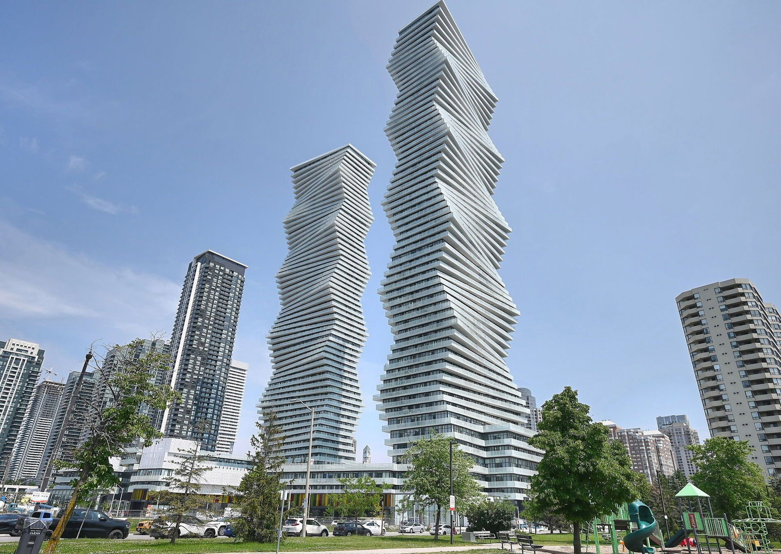 M City Condos Phase II exterior