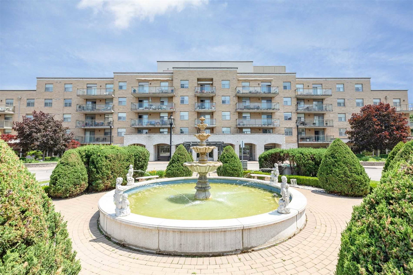 Villa Giardino II Condos exterior