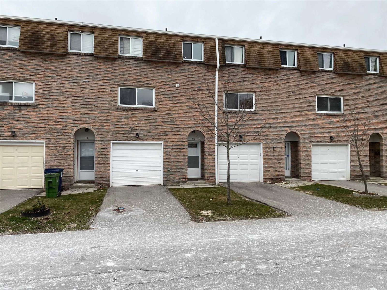 121 Centennial Road Townhomes condo