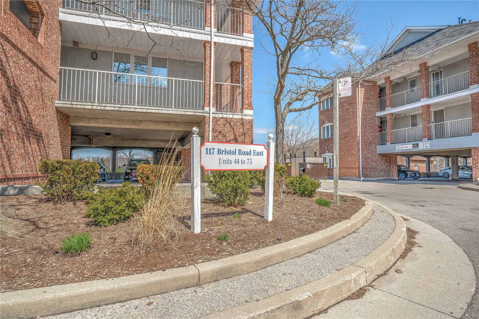 Bristol Road Townhomes condo