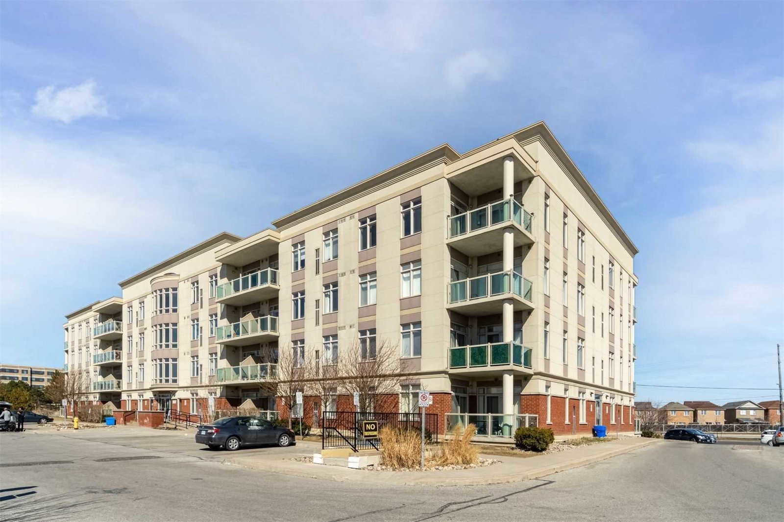 Prentice Place Condos exterior