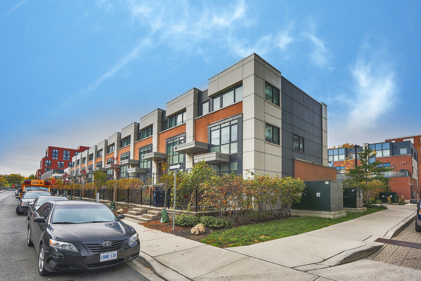 One Park West Townhomes condo