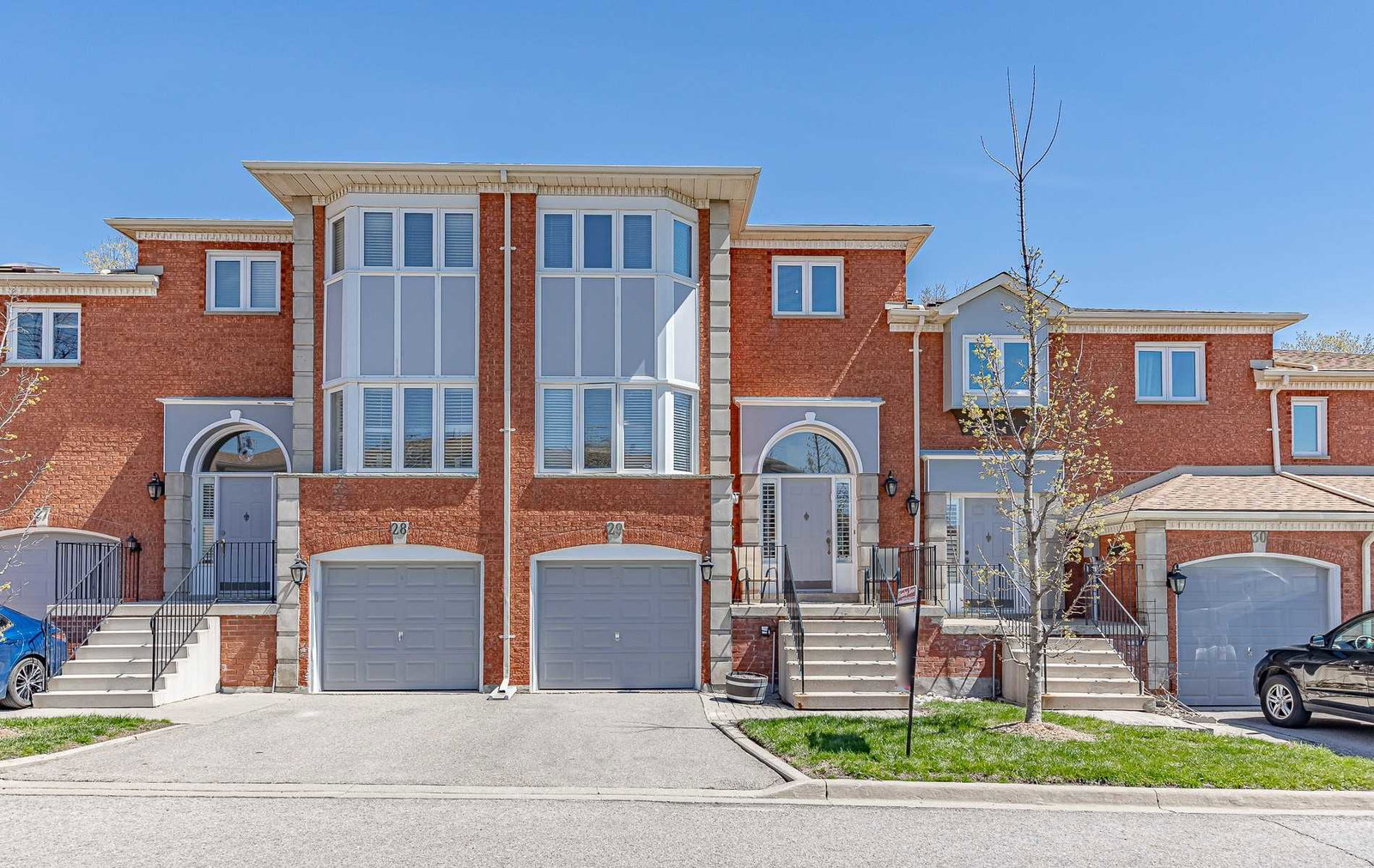 80 Mccallum Drive Townhomes exterior
