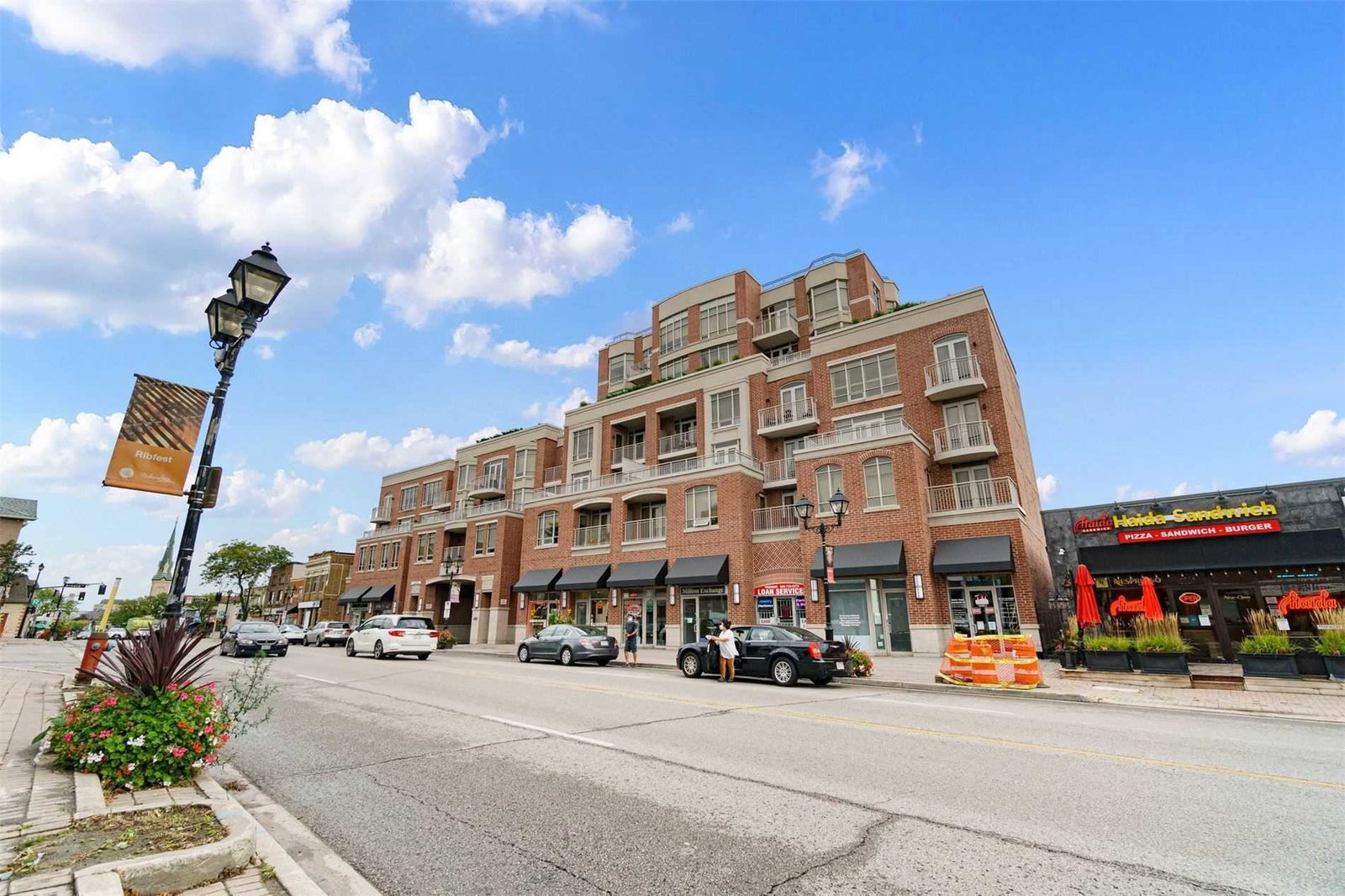 The Renaissance Of Richmond Hill Condos condo