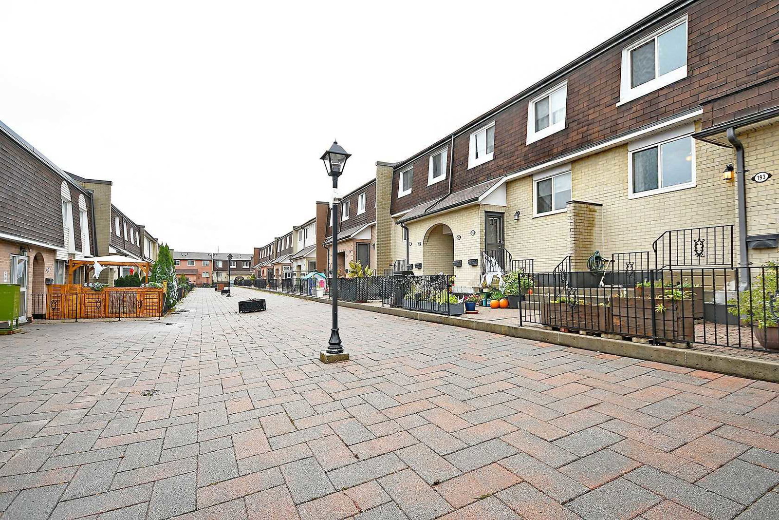 2170 Bromsgrove Road Townhomes condo