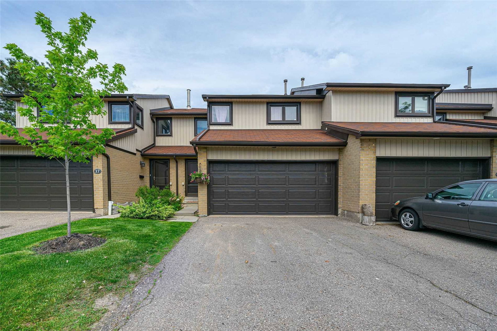 Village North Townhomes condo