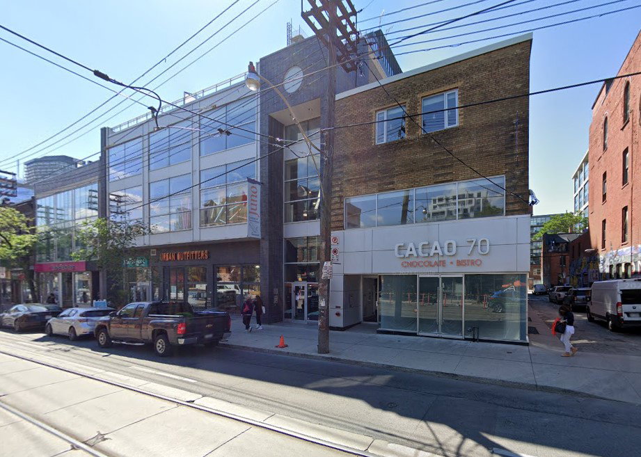 483 Queen Street West exterior