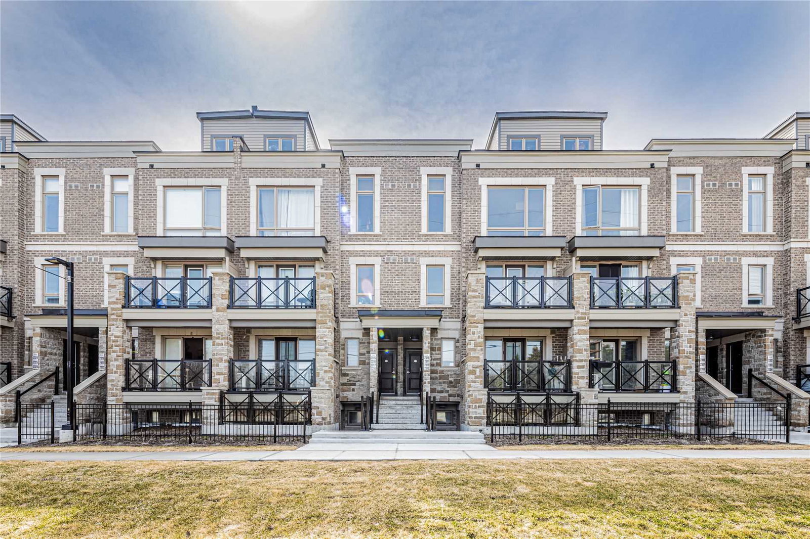 Grand Cornell Brownstones 2 condo