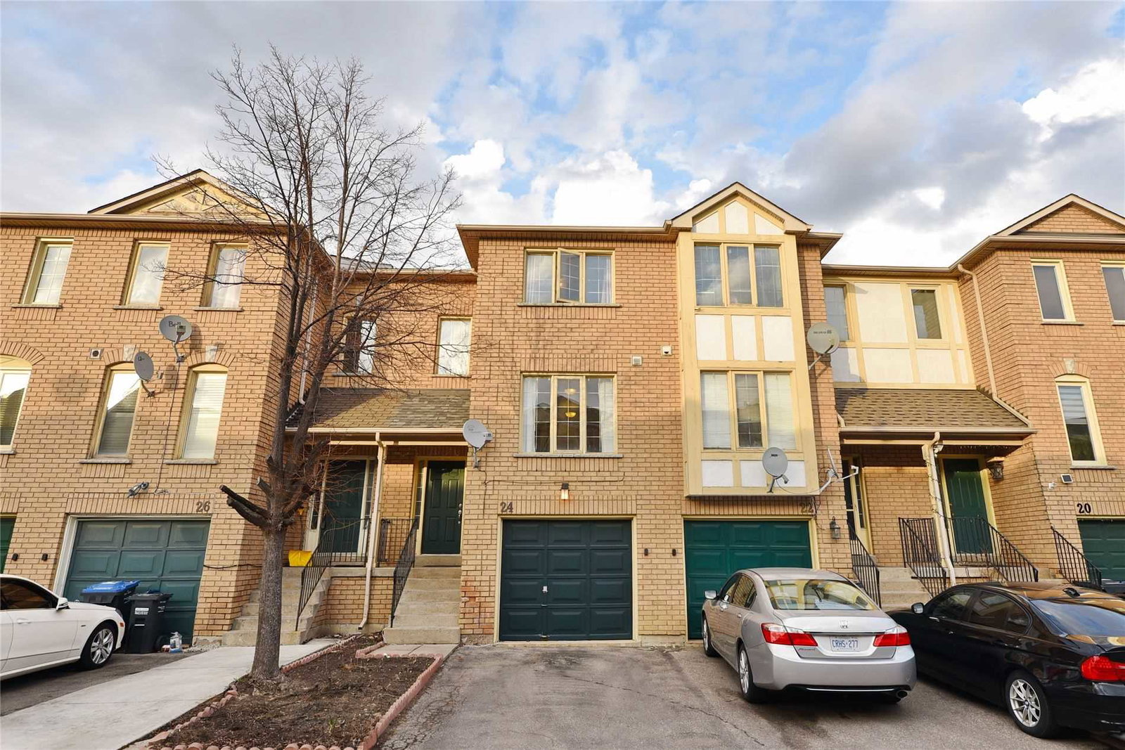 2 Sir Lou Drive Townhomes condo