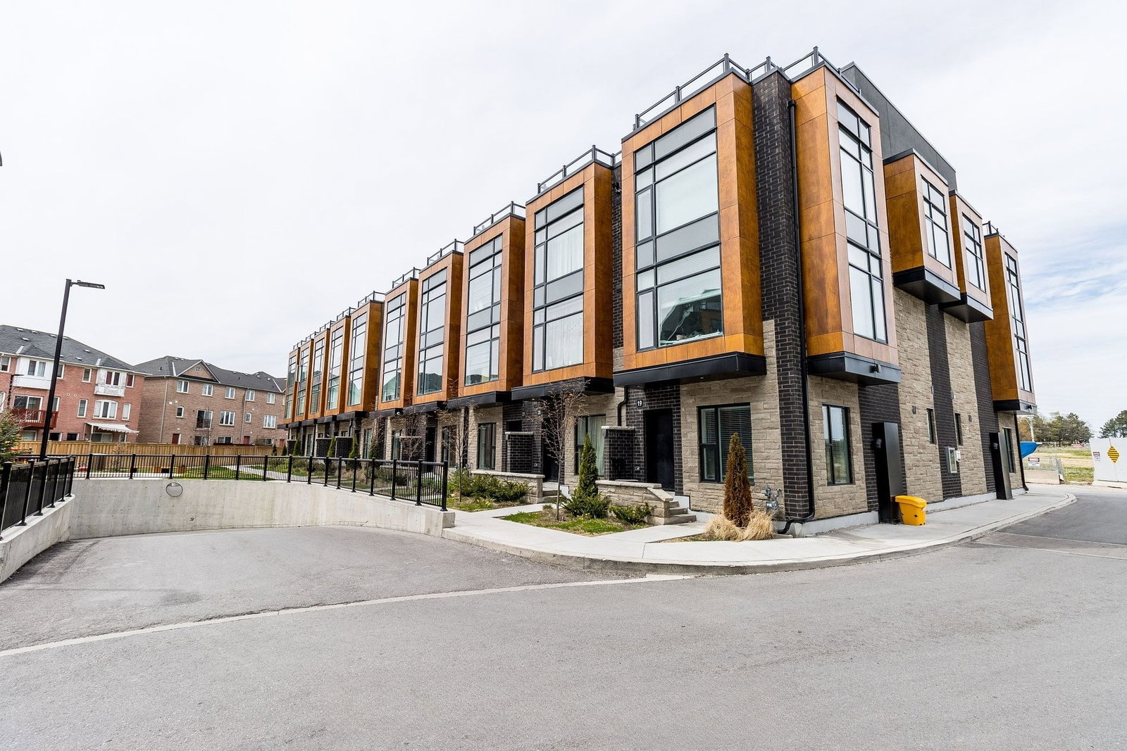 SouthSide Towns condo