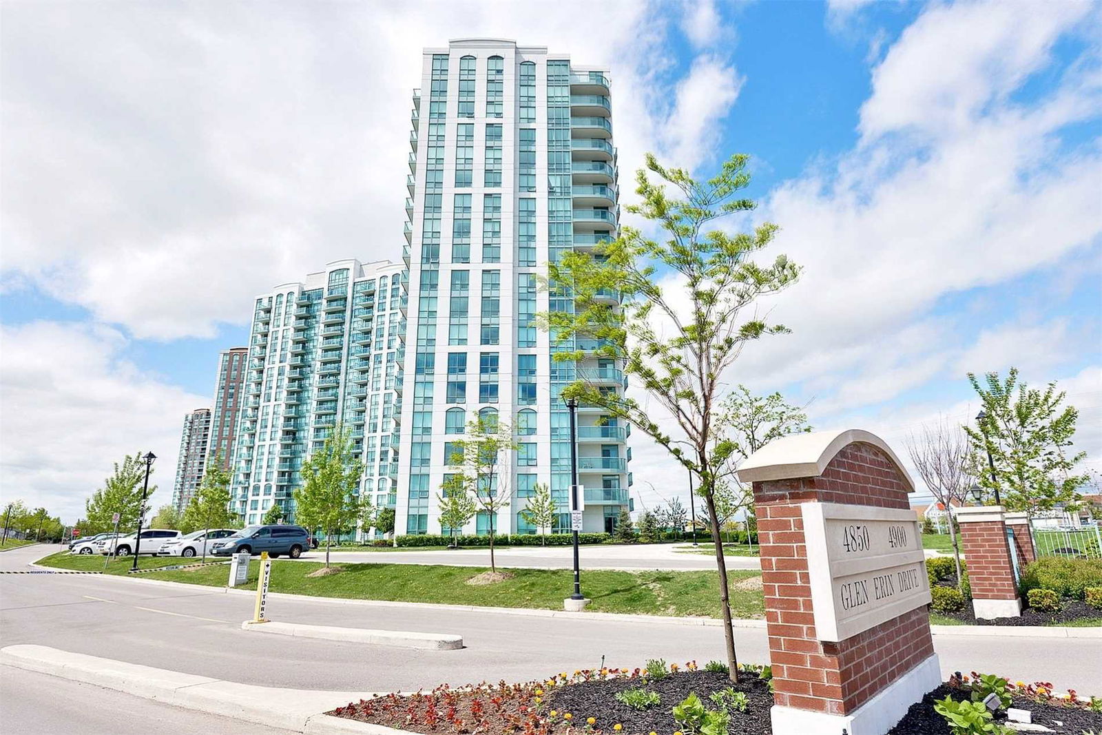 Miracle in Mississauga Condos condo
