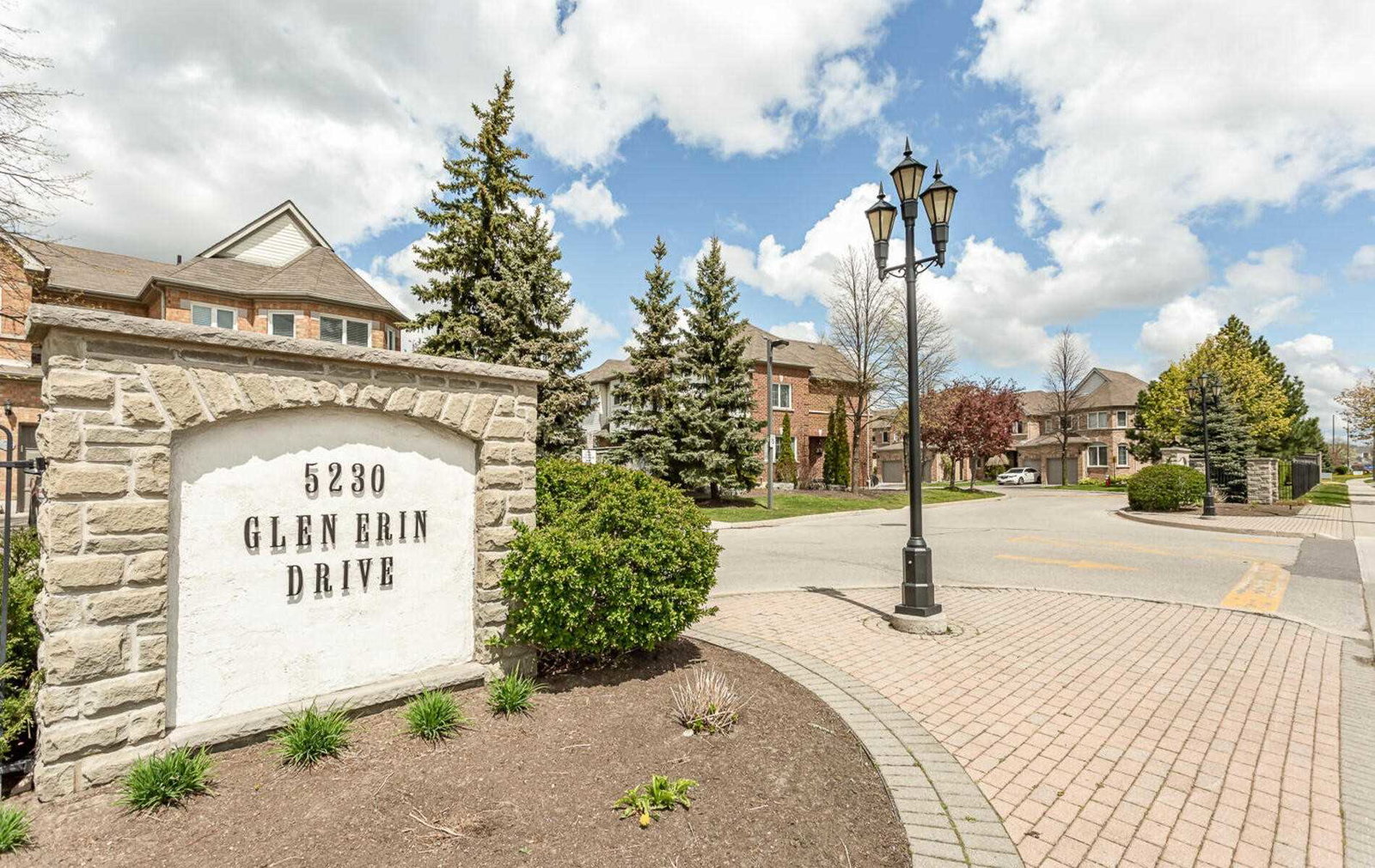 5230 Glen Erin Drive Townhomes condo