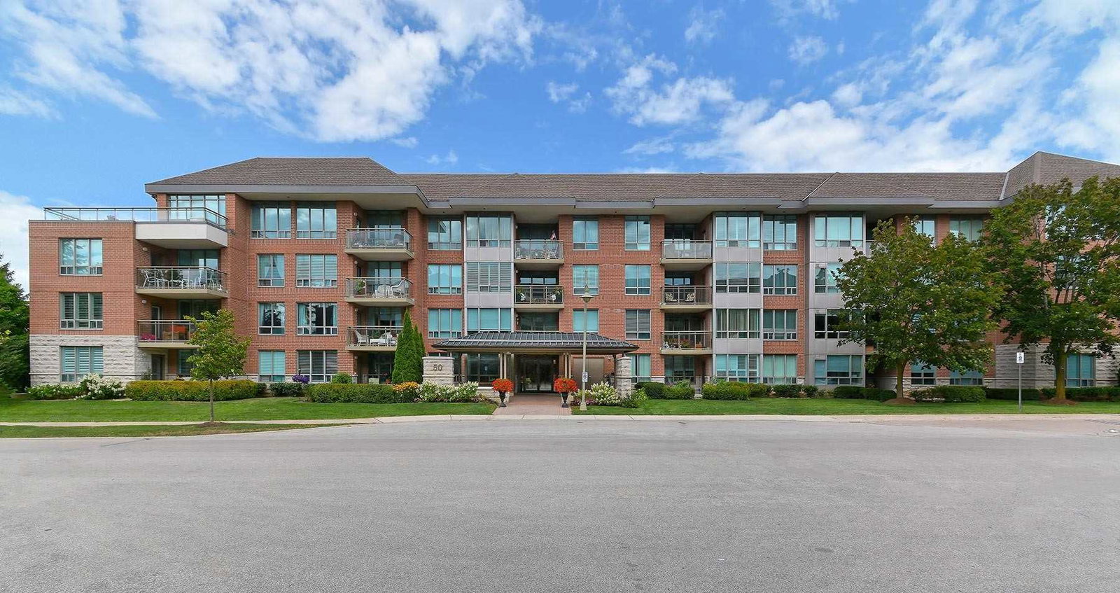 Swan Lake Village II Condos exterior