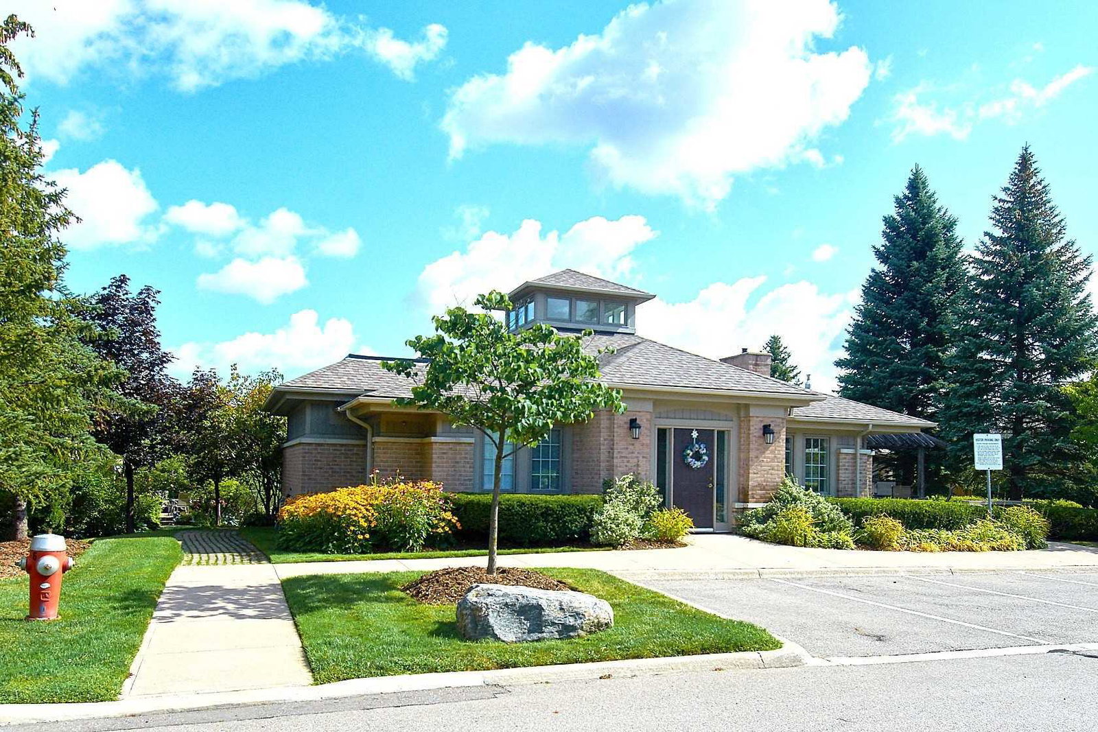 Enclave Townhomes condo