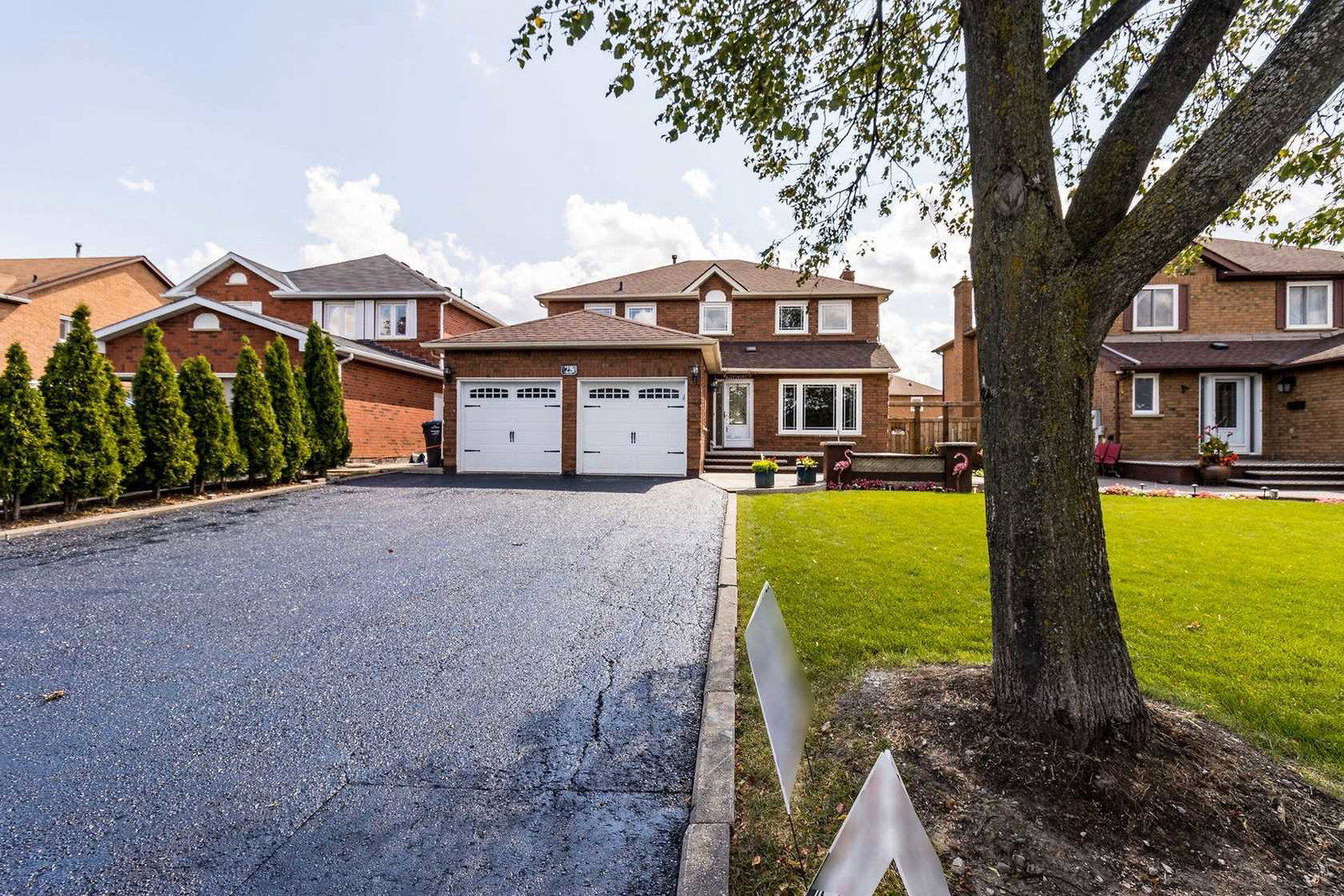 97 Millstone Drive Townhouses condo