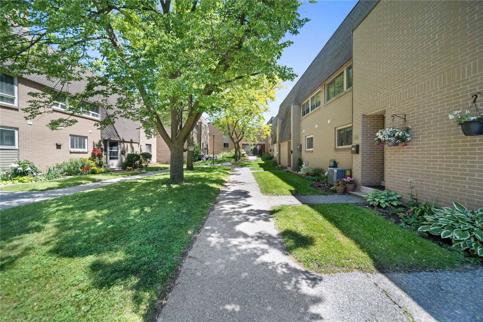 Village By The Lake Townhomes condo