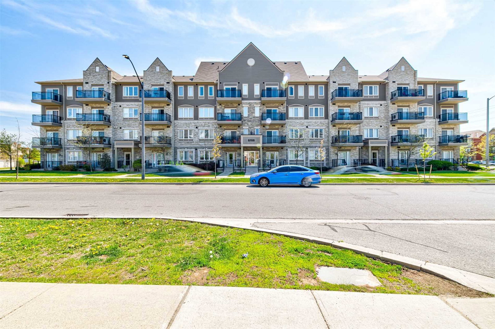 Long Valley Townhomes - Phases I & II condo