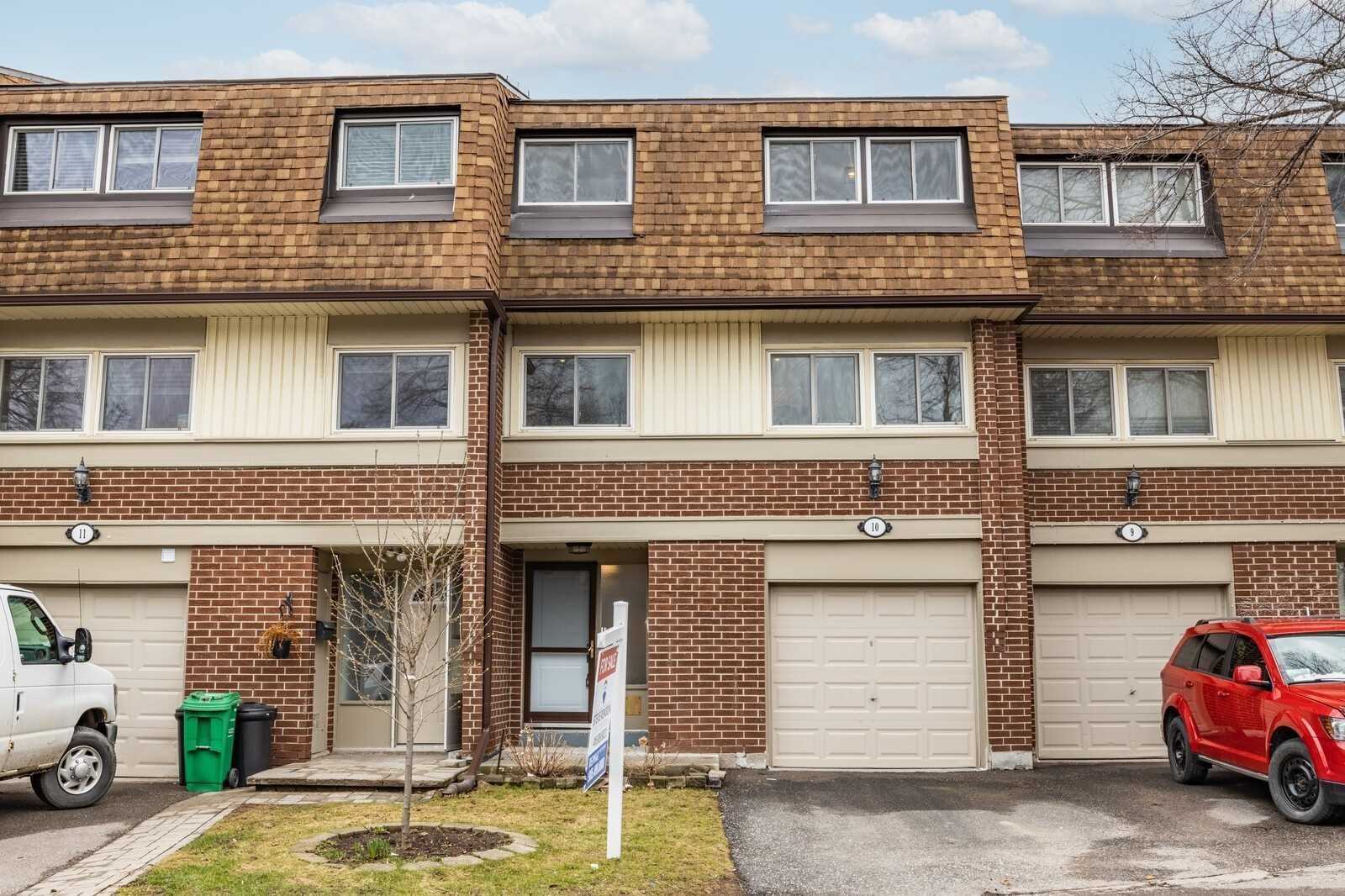 6240 Montevideo Townhomes condo