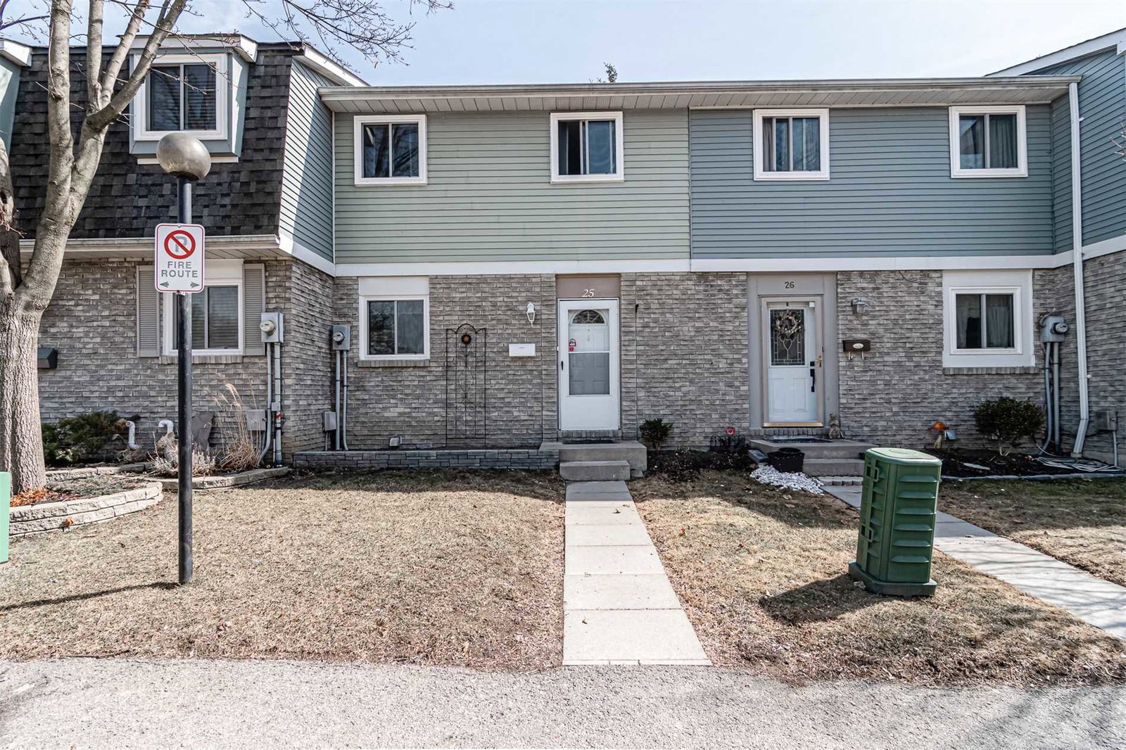 1331 Glenanna Townhomes exterior