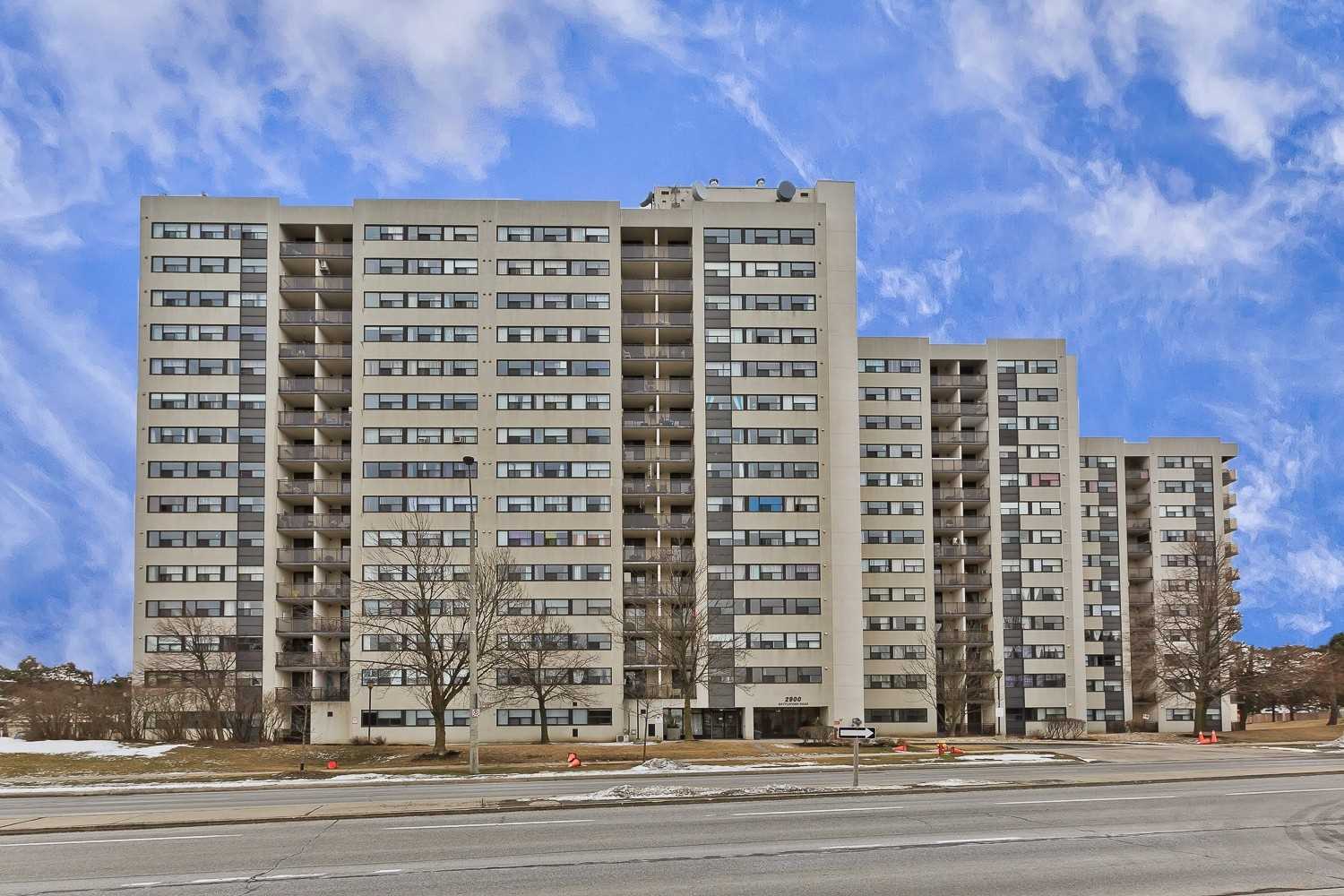 Meadowvale Condos exterior