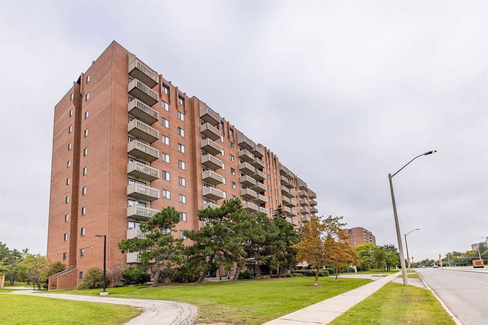 Hallmark Place Condos condo building exterior