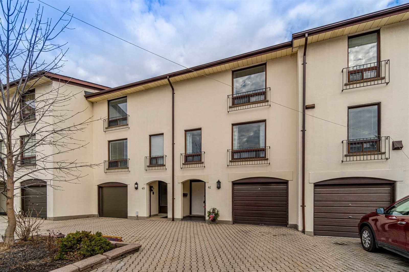 6679 Shelter Bay Townhomes condo