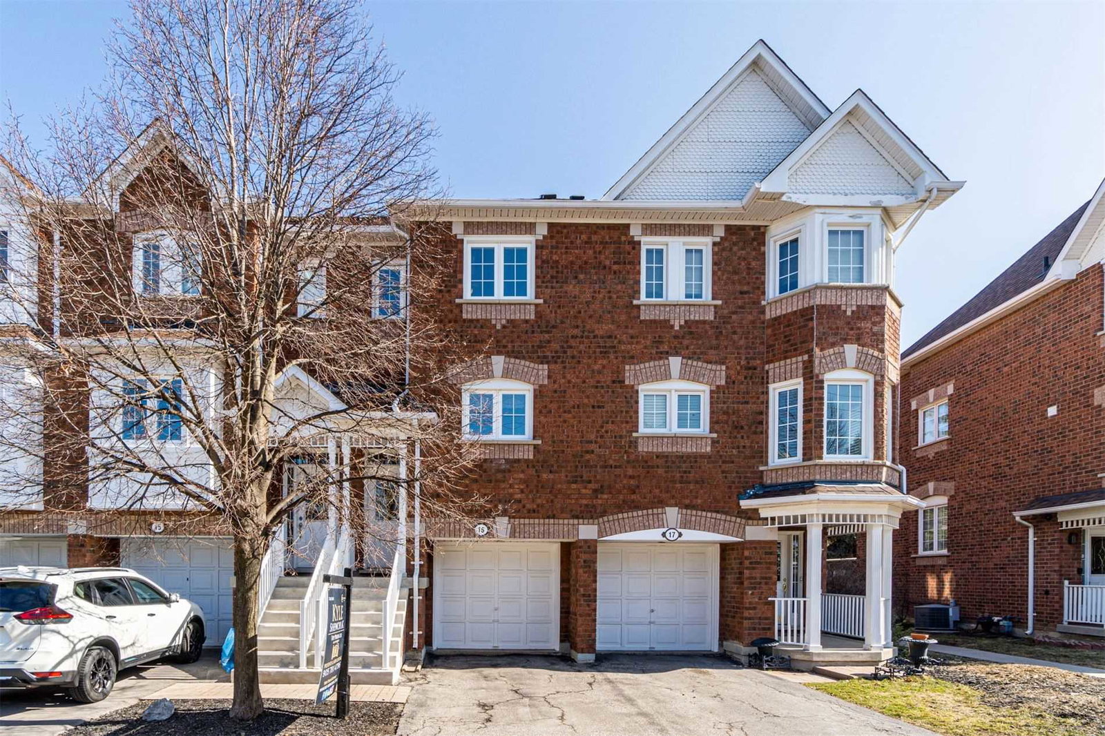 6060 Snowy Owl Crescent Townhomes condo