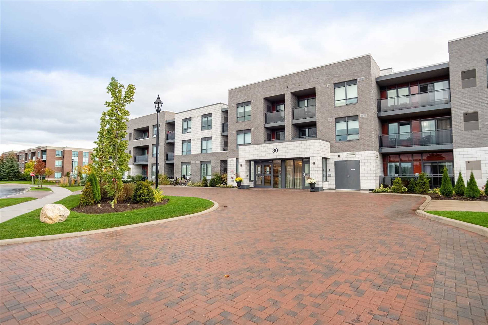 The Somerton at Rosedale Village exterior
