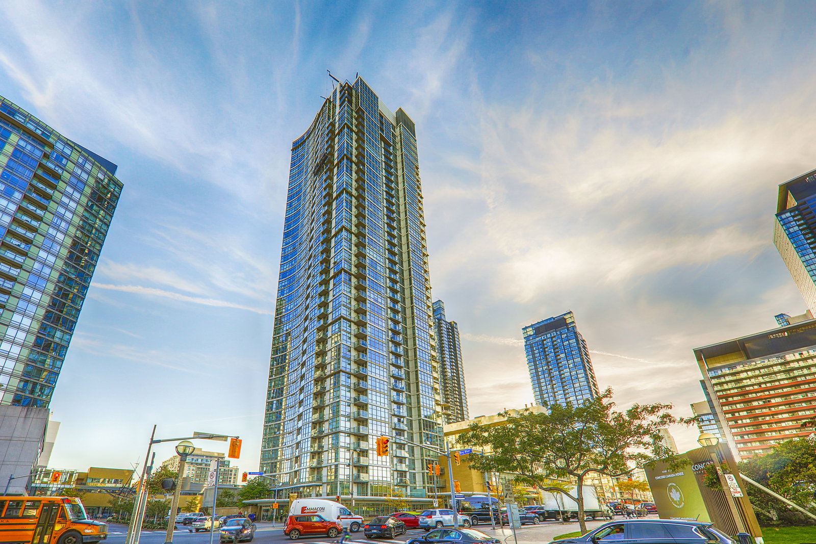 Harbour View Estates I Condos exterior