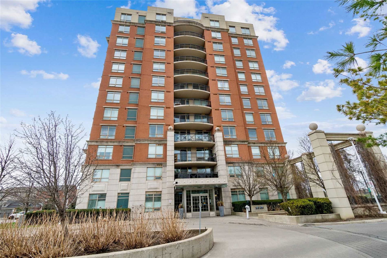 One Oak Park II Condos condo