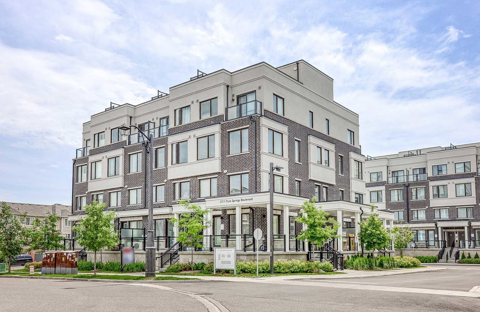 Urban Town Living exterior
