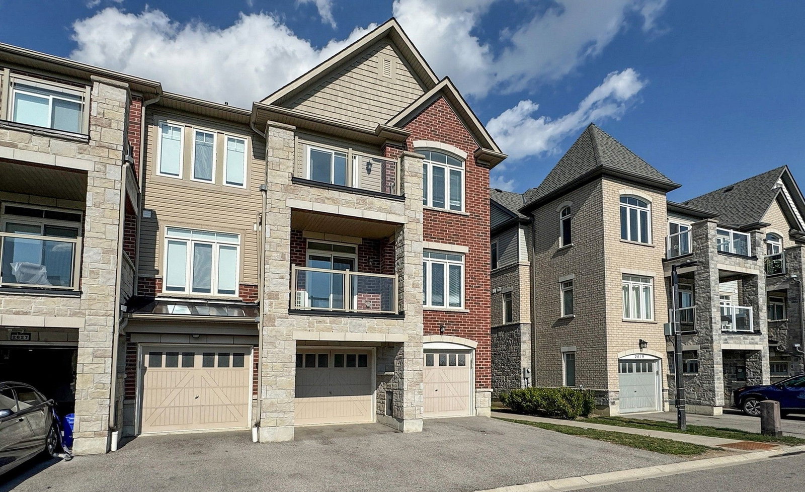 2623 Garrison Crossing exterior