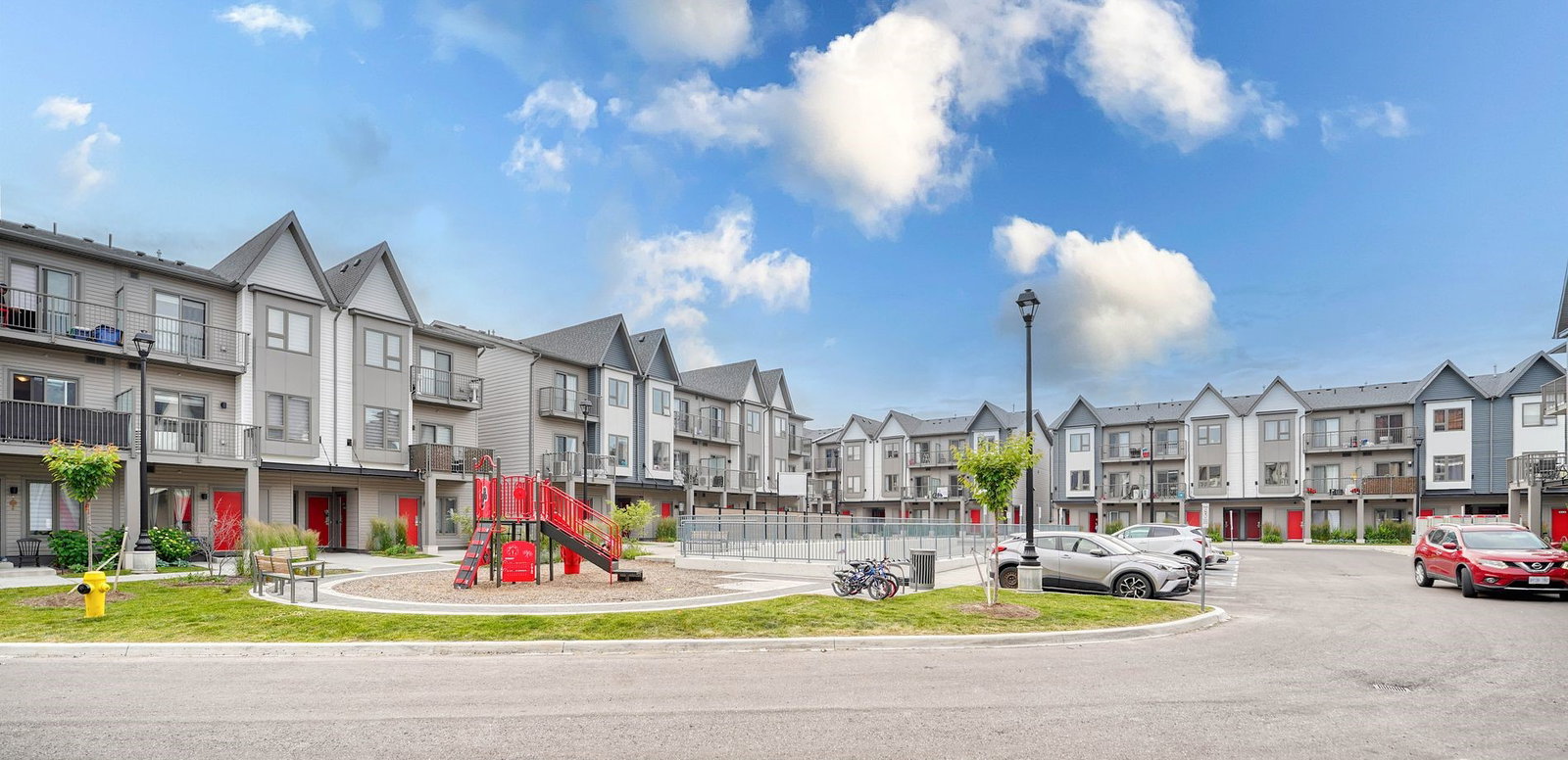 Maxx Urban Towns exterior