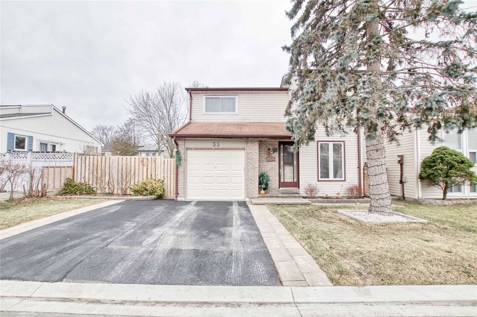 Rands Road Townhomes exterior