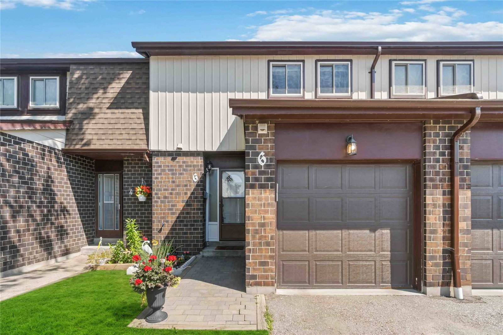 Tompkins Lane Townhomes condo