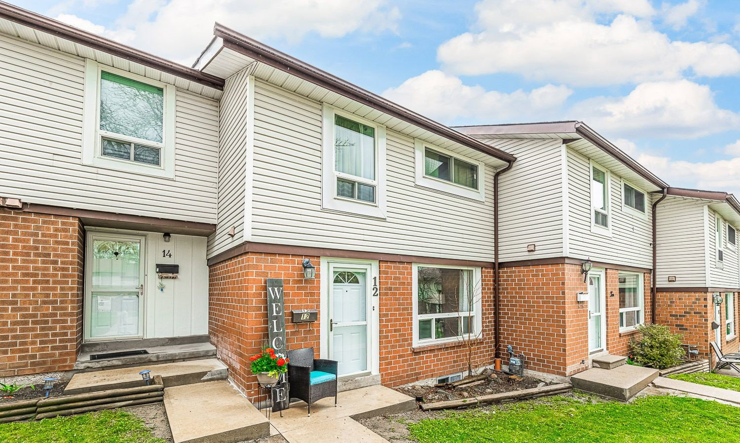 2 Patience Lane Townhomes exterior