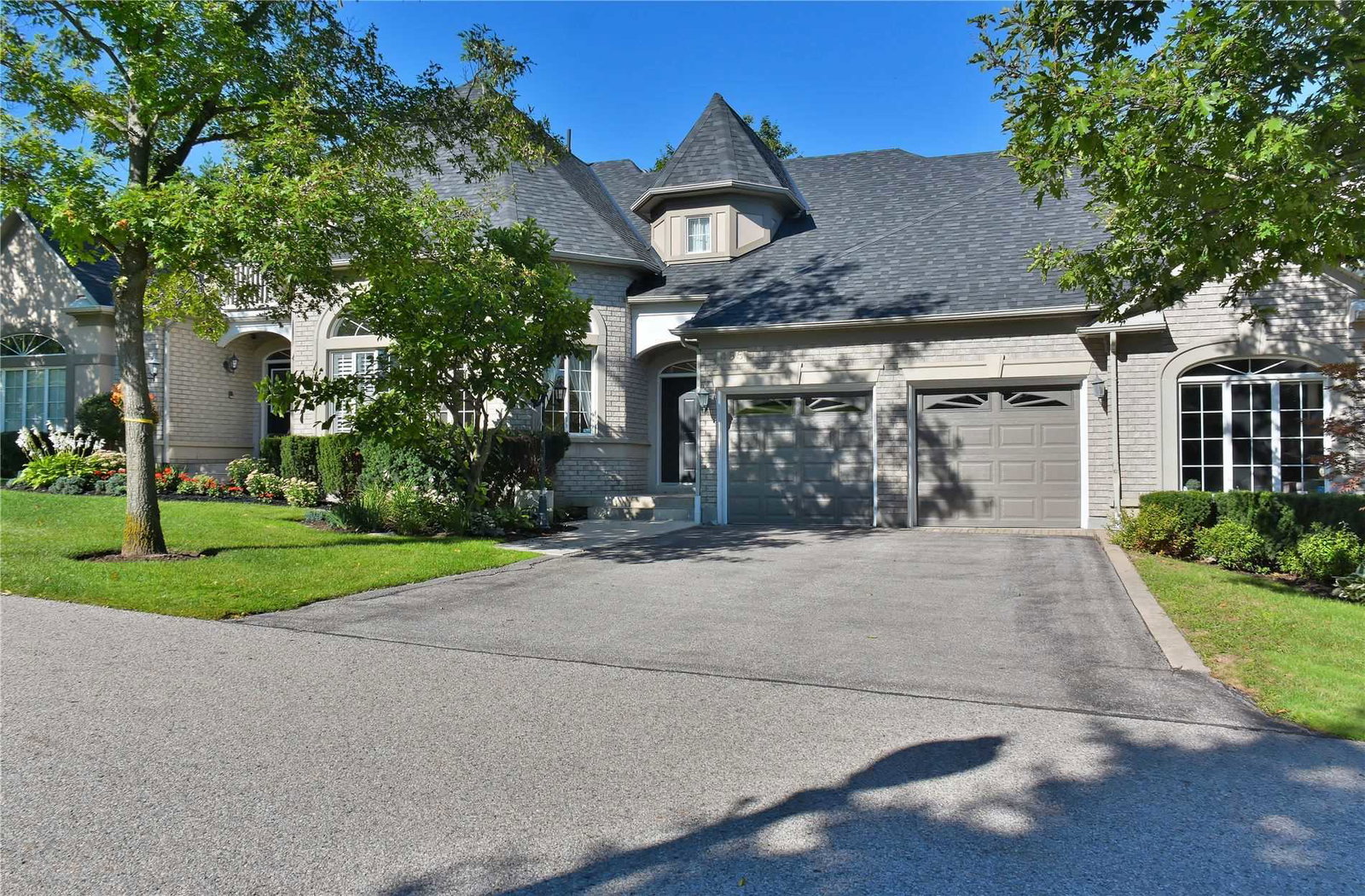Crossing Bridge Place Townhomes condo