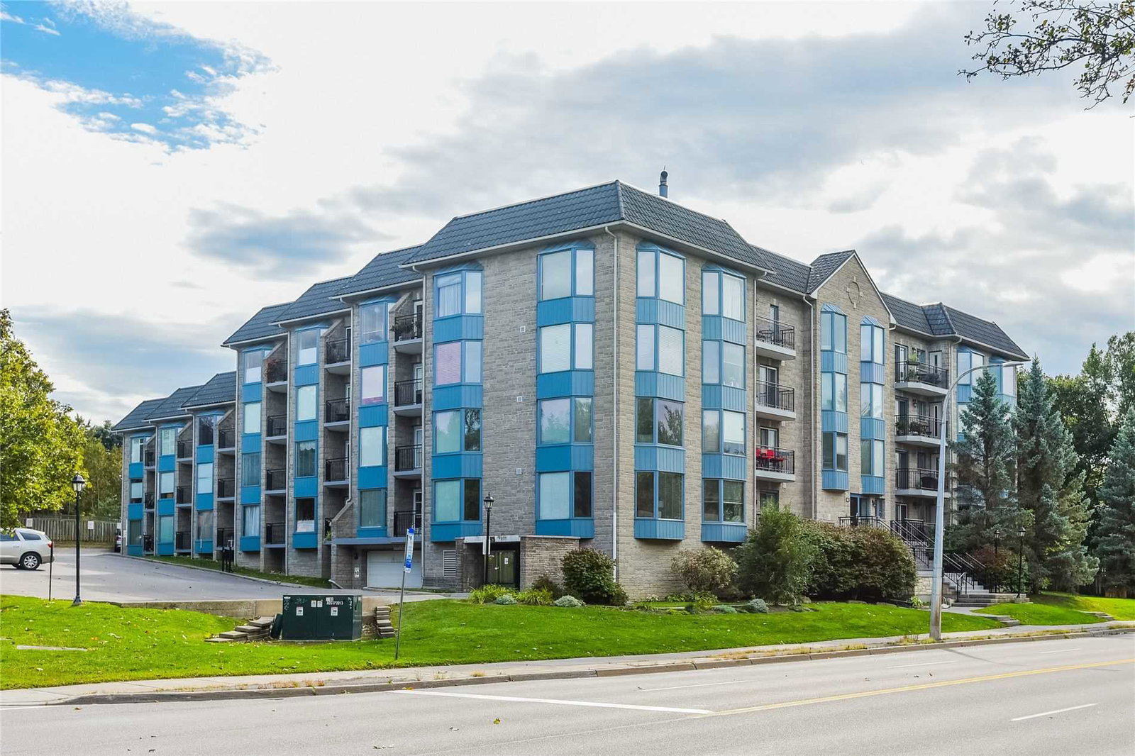Citadel Place Condos exterior