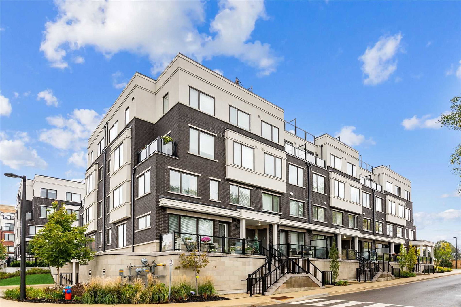 Time Village Townhomes condo