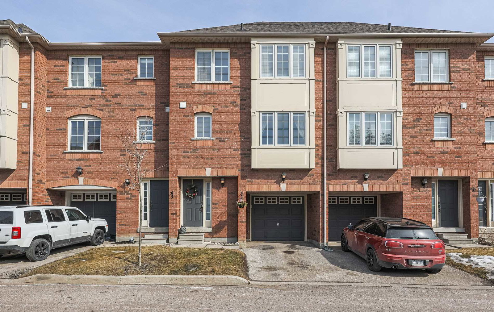 Sandlewood Court Townhomes condo